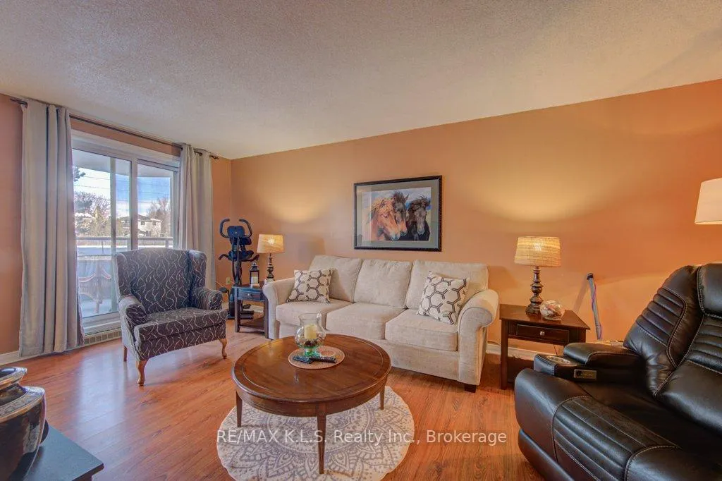 Photo 17 of Unit 115, 200 Jamieson Parkway, Cambridge — HOMEH