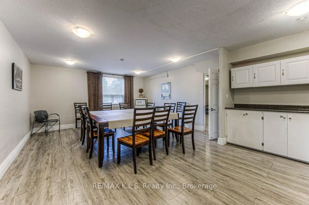 Photo 24 of Unit 115, 200 Jamieson Parkway, Cambridge — HOMEH