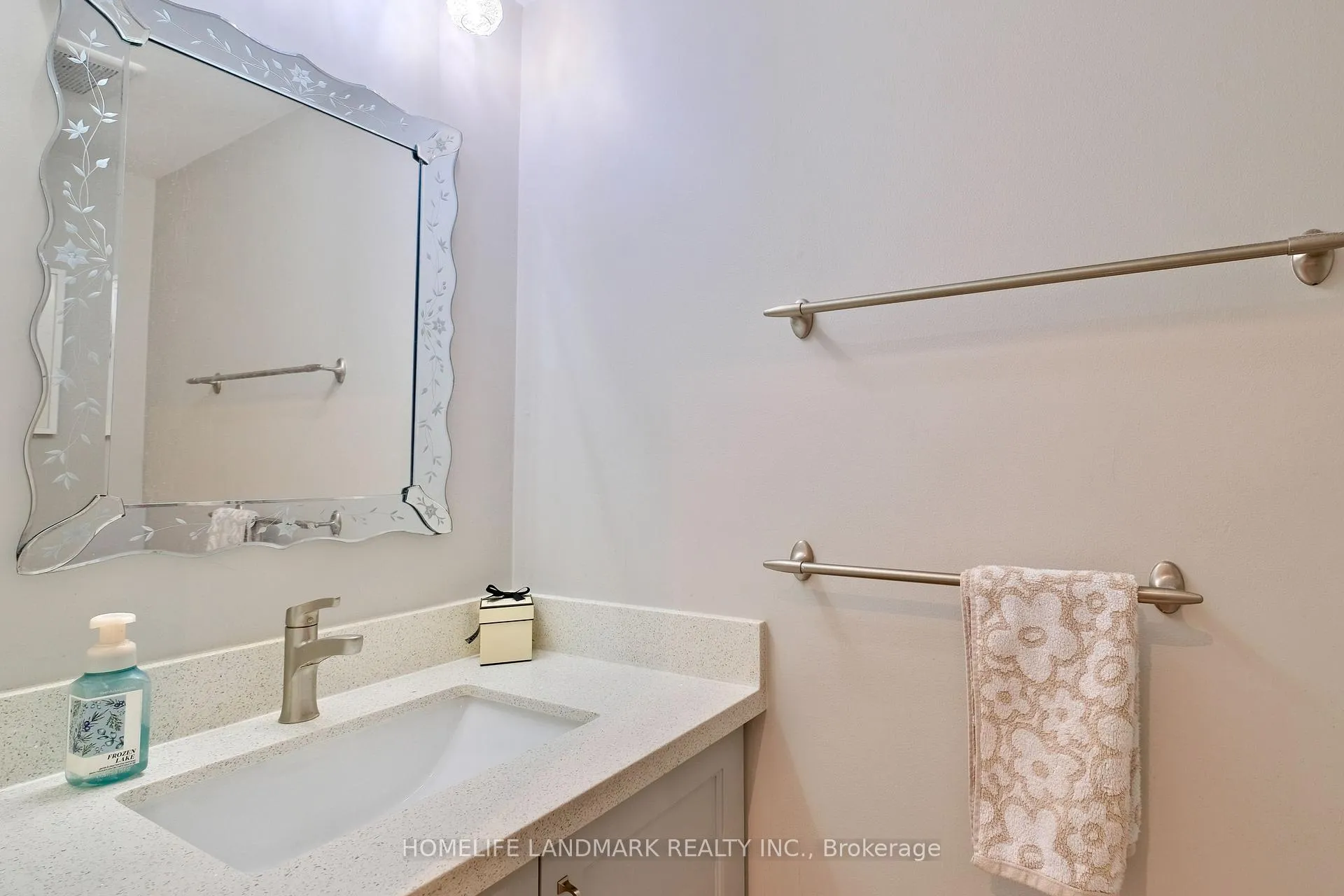 Photo 8 of 109 Tangmere Crescent, Markham, Milliken Mills East — HOMEH