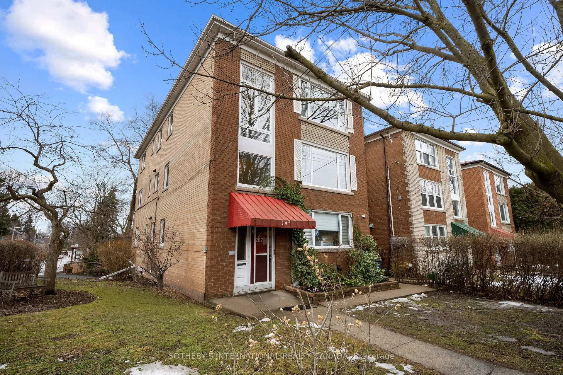 Photo 1 of Unit 2, 207 St. Clements Avenue, Toronto, Yonge-Eglinton — HOMEH