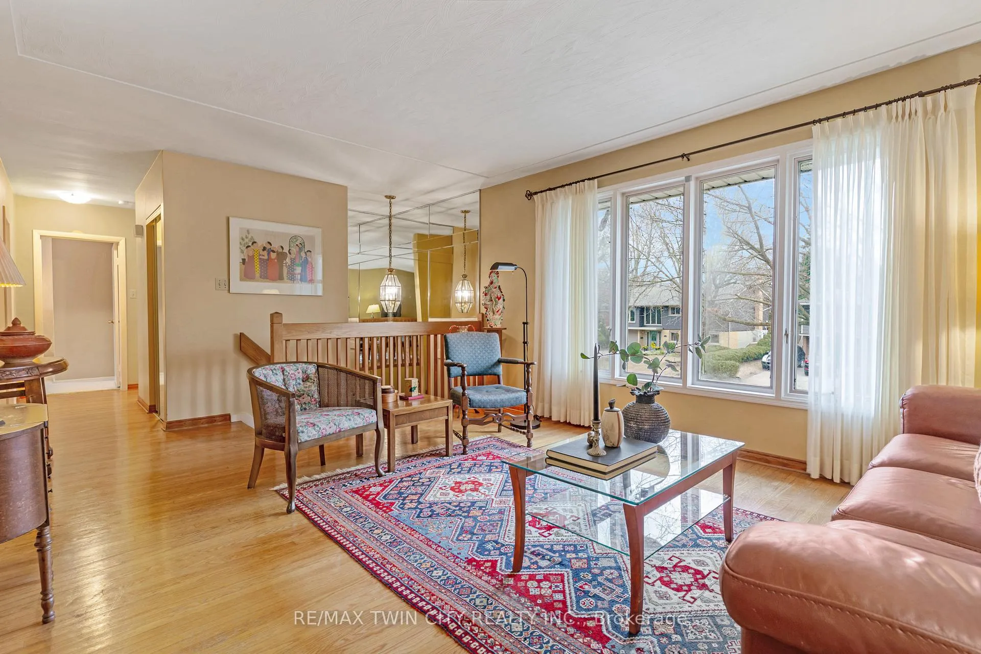 Photo 5 of 390 Tamarack Drive, Waterloo — HOMEH