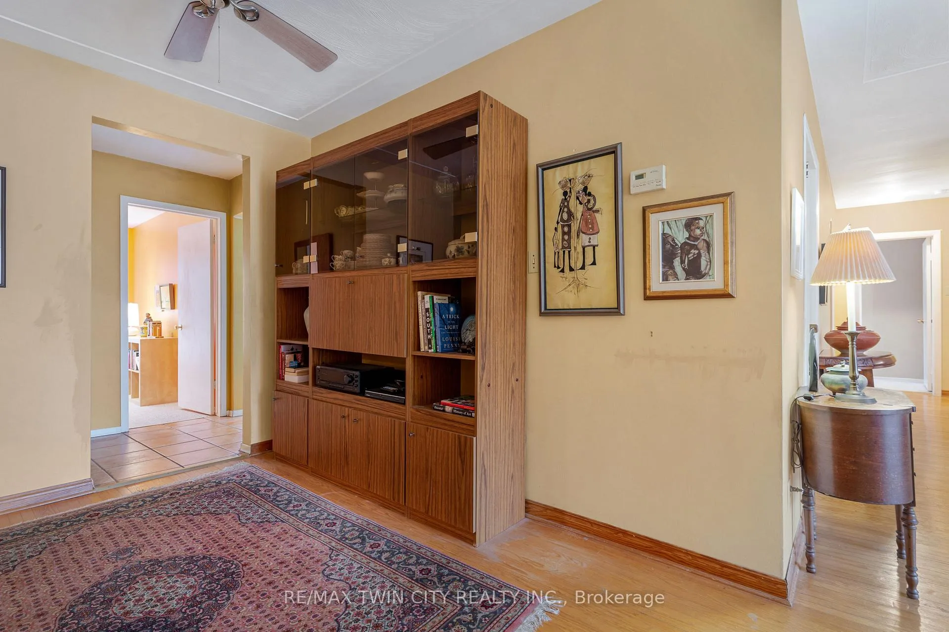 Photo 12 of 390 Tamarack Drive, Waterloo — HOMEH