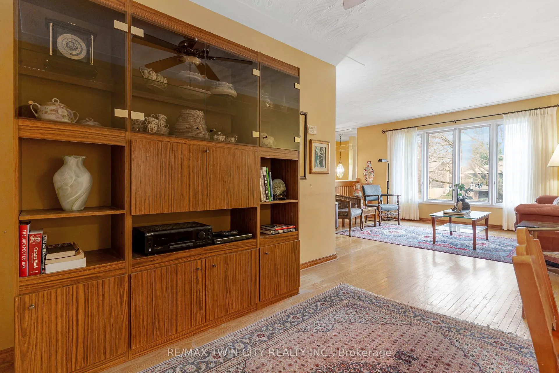 Photo 13 of 390 Tamarack Drive, Waterloo — HOMEH