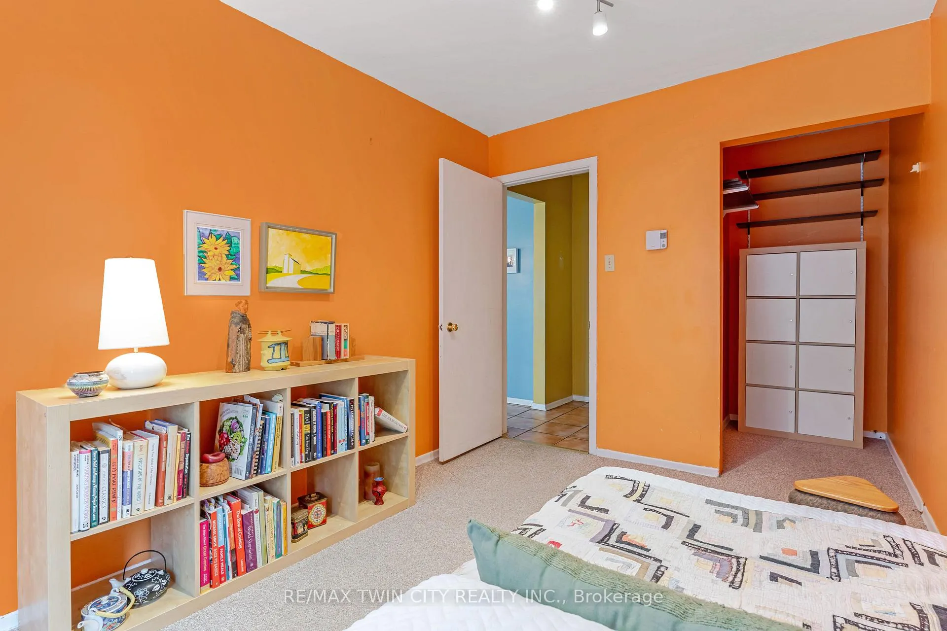 Photo 26 of 390 Tamarack Drive, Waterloo — HOMEH
