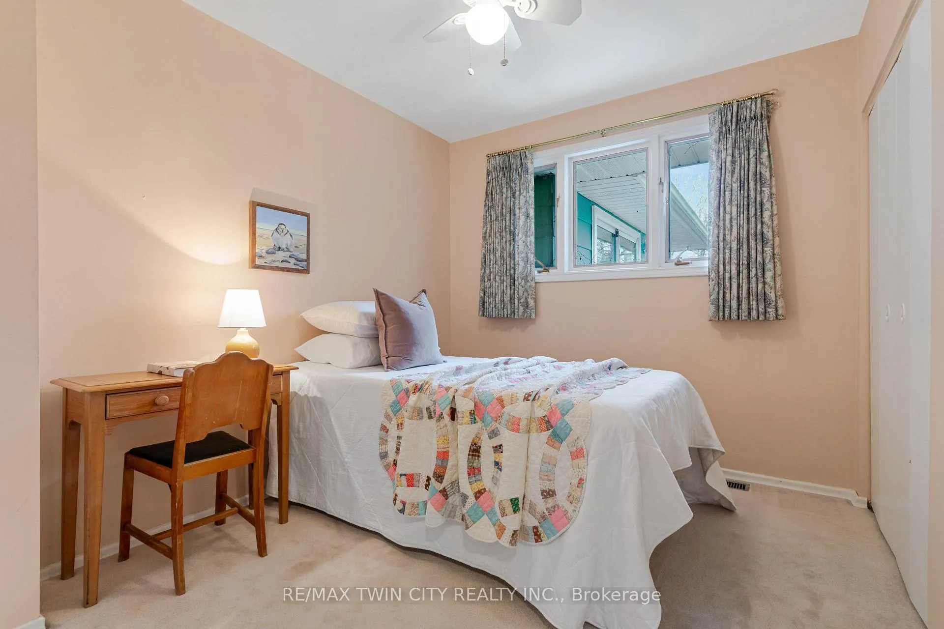 Photo 27 of 390 Tamarack Drive, Waterloo — HOMEH