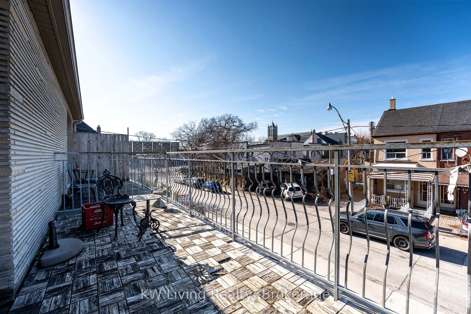 Photo 21 of 17 Treford Place, Toronto, Trinity-Bellwoods — HOMEH