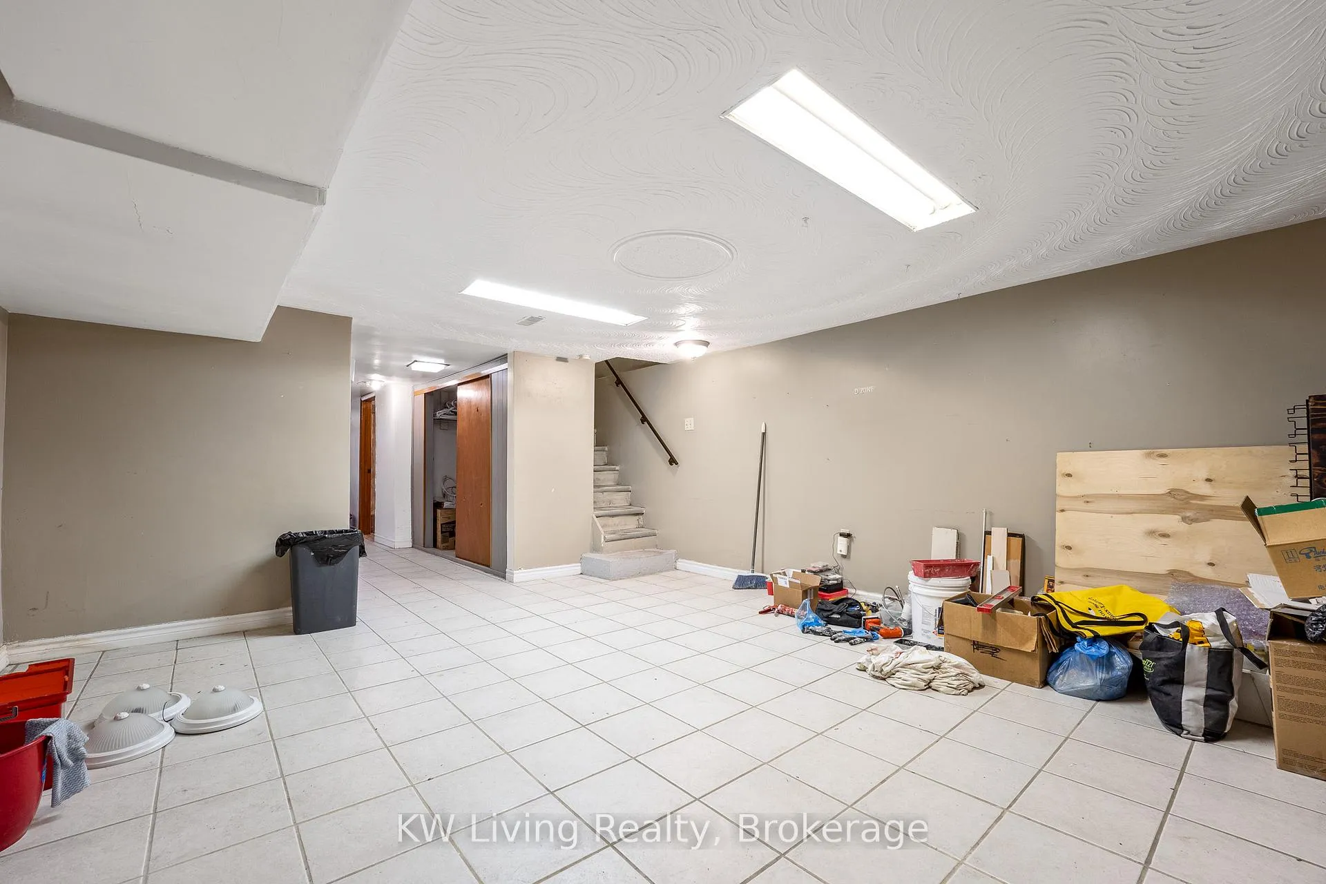 Photo 24 of 17 Treford Place, Toronto, Trinity-Bellwoods — HOMEH