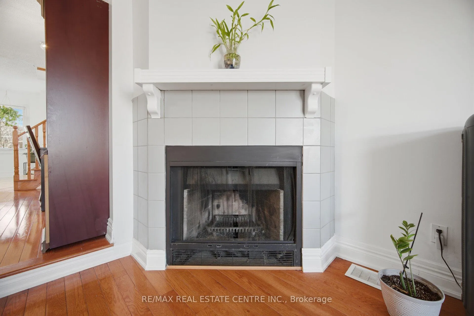 Photo 15 of 23 Acadian Heights W, Brampton, Fletcher's Creek South — HOMEH