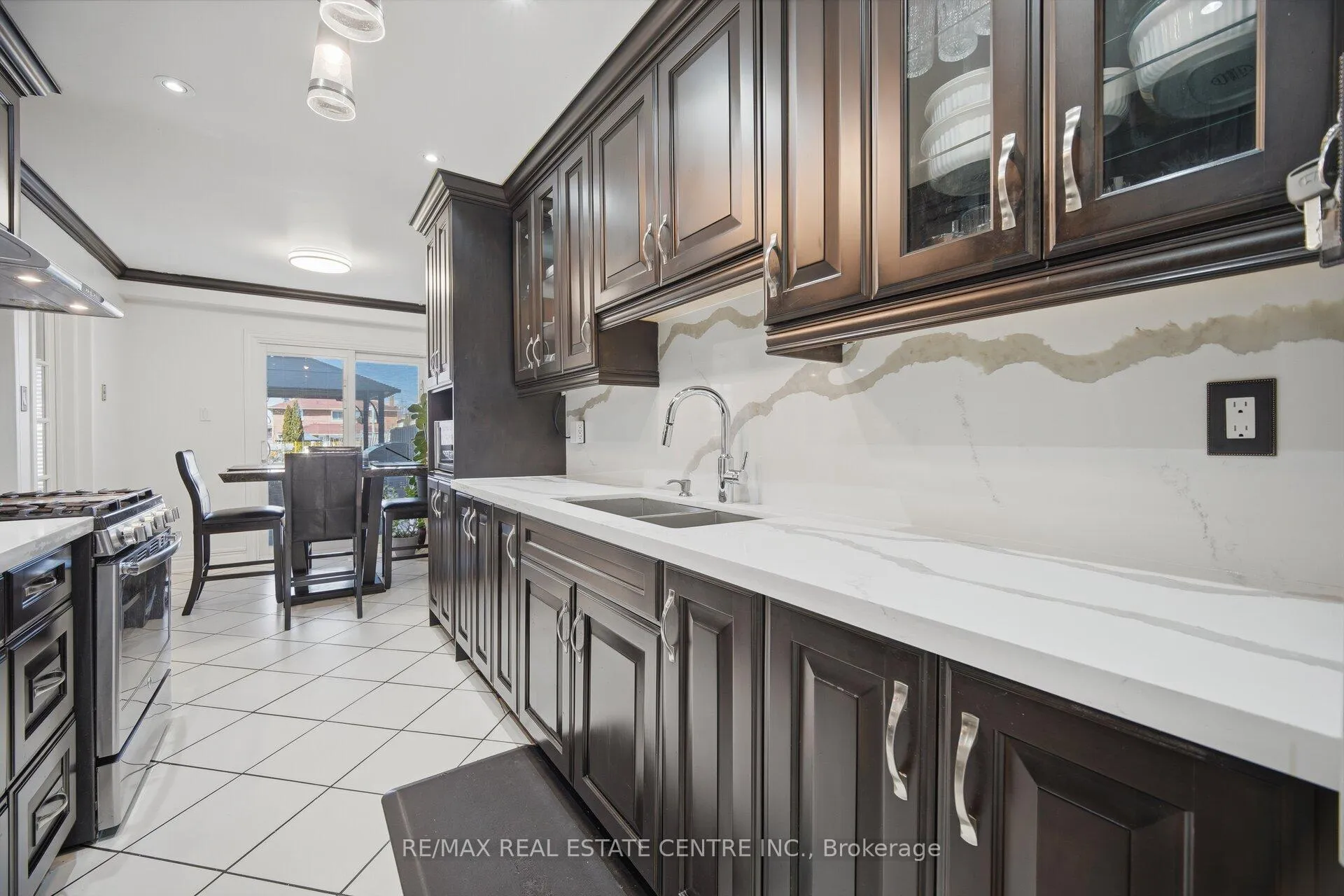 Photo 20 of 23 Acadian Heights W, Brampton, Fletcher's Creek South — HOMEH