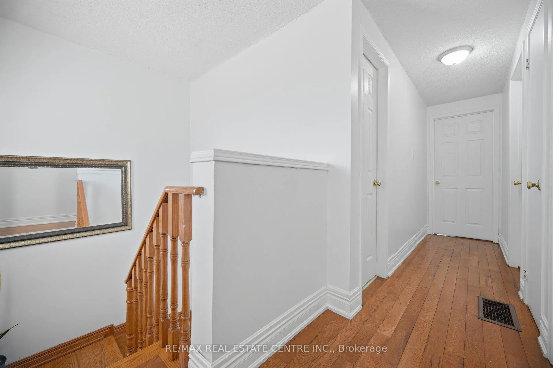 Photo 26 of 23 Acadian Heights W, Brampton, Fletcher's Creek South — HOMEH