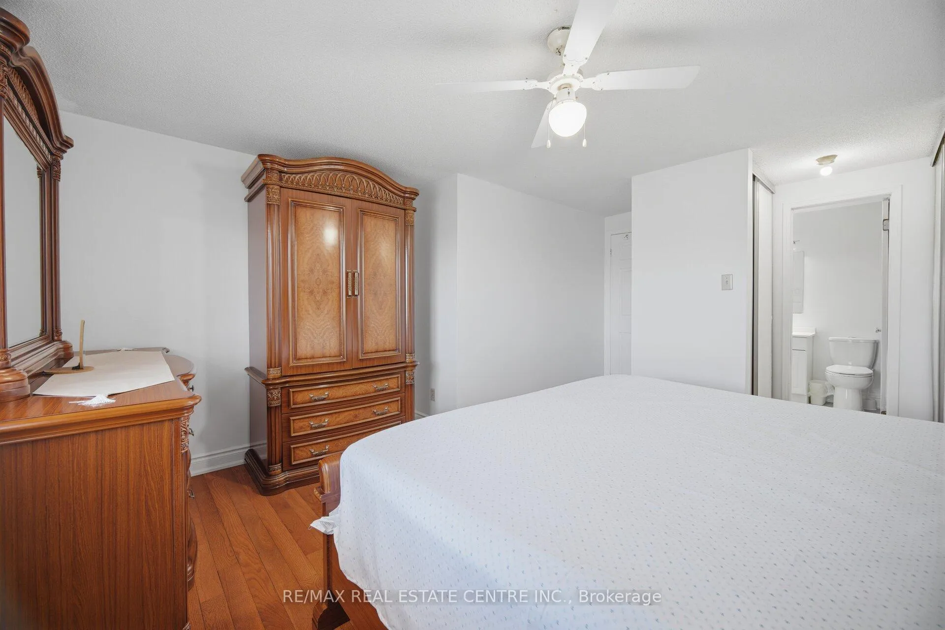 Photo 29 of 23 Acadian Heights W, Brampton, Fletcher's Creek South — HOMEH