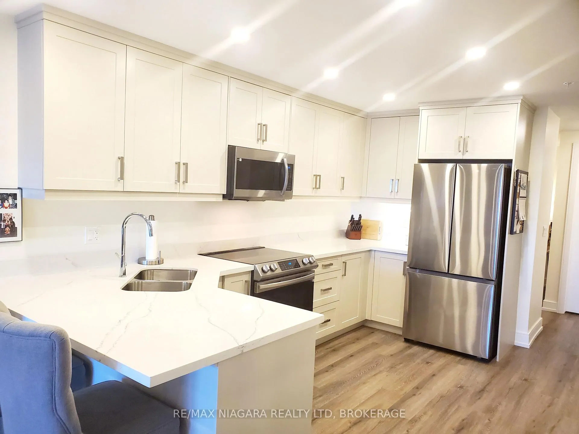 Photo 9 of Unit 505, 300B Fourth Avenue, St. Catharines, Ridley — HOMEH