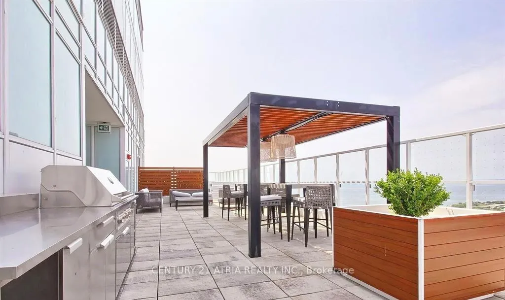 Photo 4 of Unit 1802, 19 Bathurst Street, Toronto, Waterfront Communities — HOMEH
