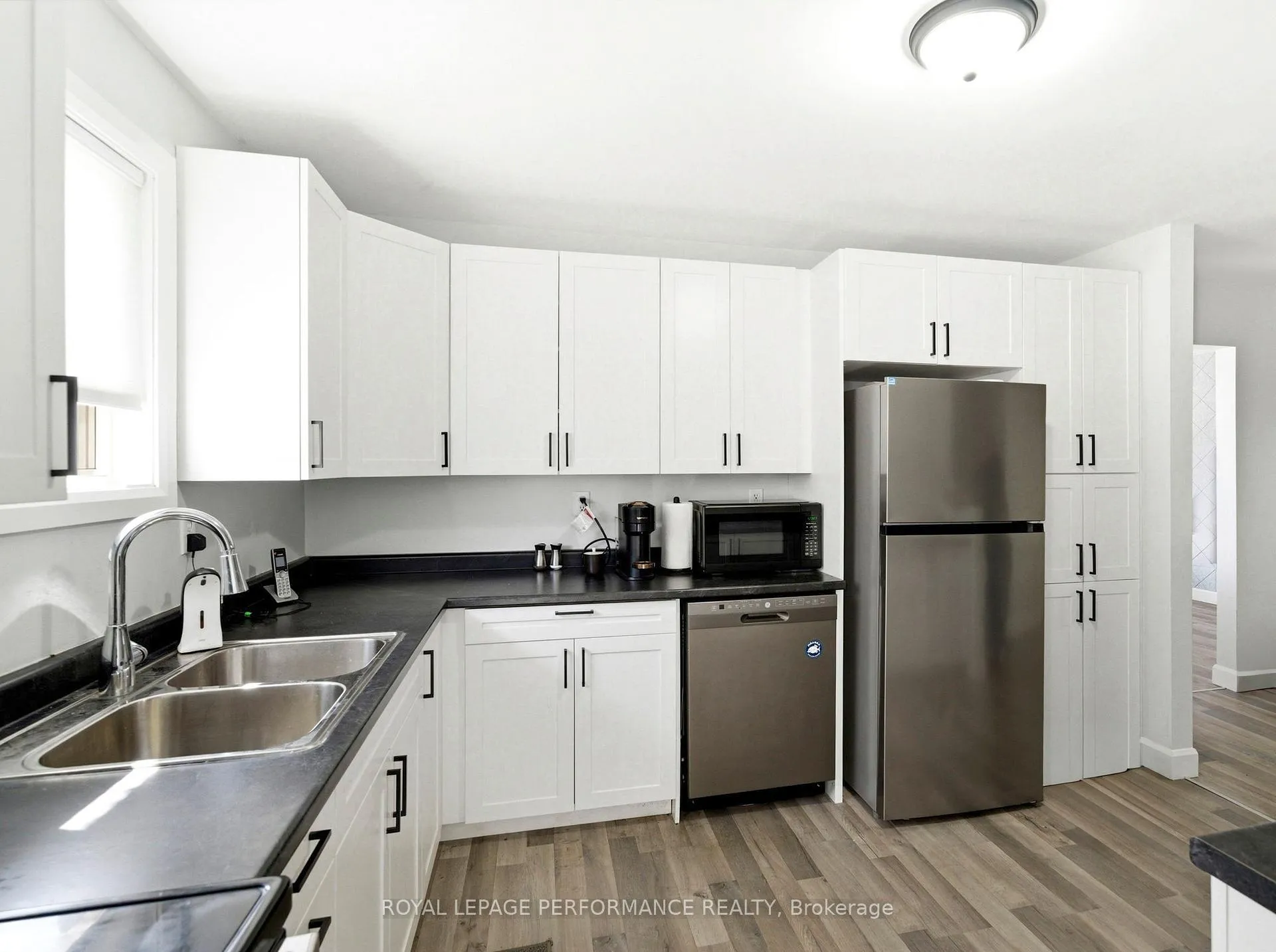 Photo 14 of 2703 Ross Avenue, Cornwall — HOMEH