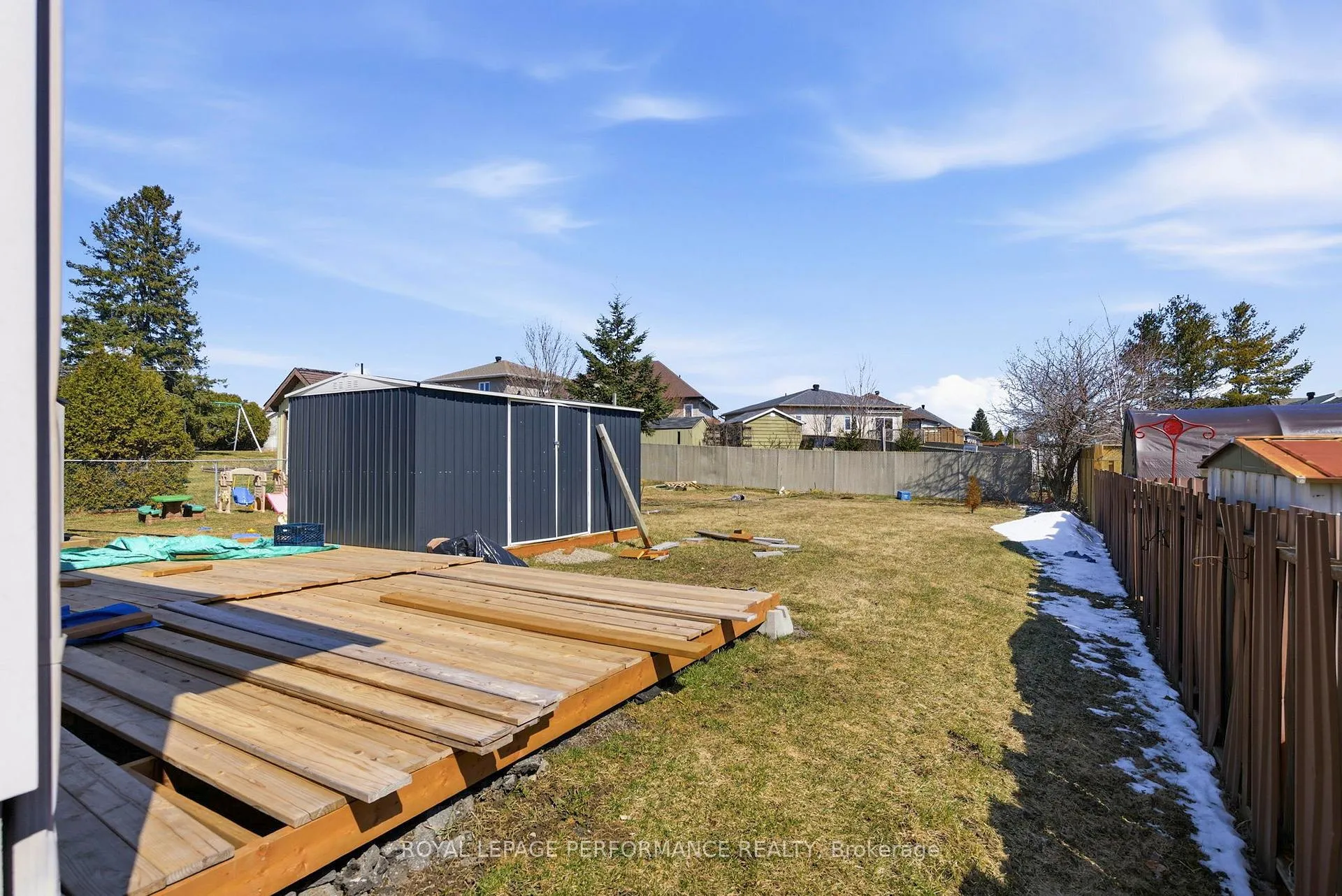 Photo 33 of 2703 Ross Avenue, Cornwall — HOMEH