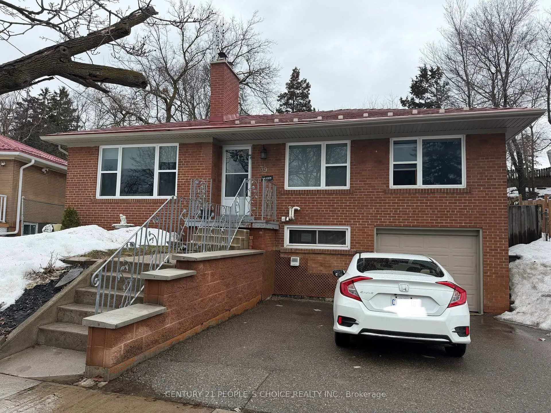 Front of 39 Meadowland Drive