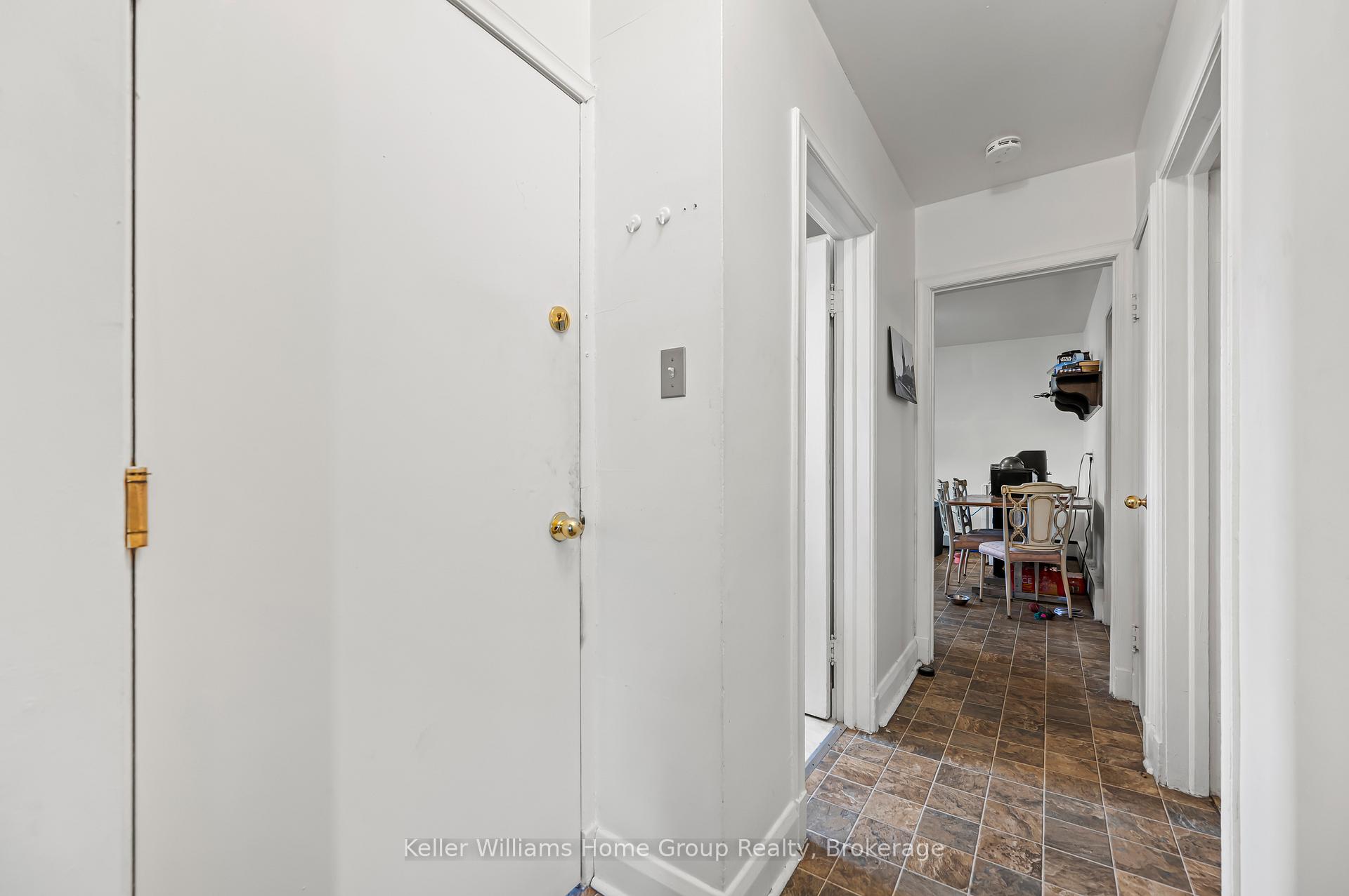Photo 8 of 107 East Avenue, Kitchener — HOMEH