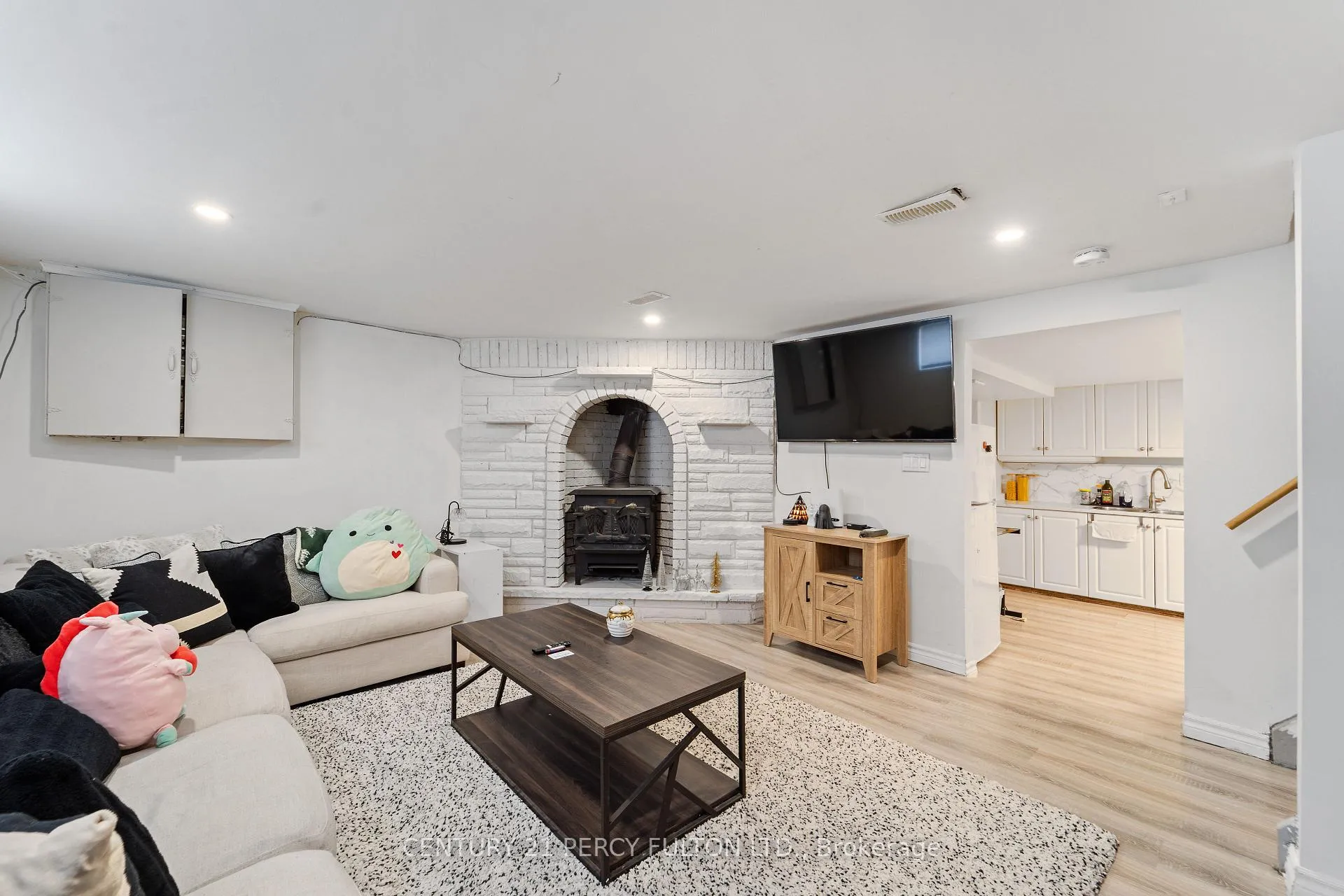 Photo 8 of 376 Fairlawn Street, Oshawa, McLaughlin — HOMEH