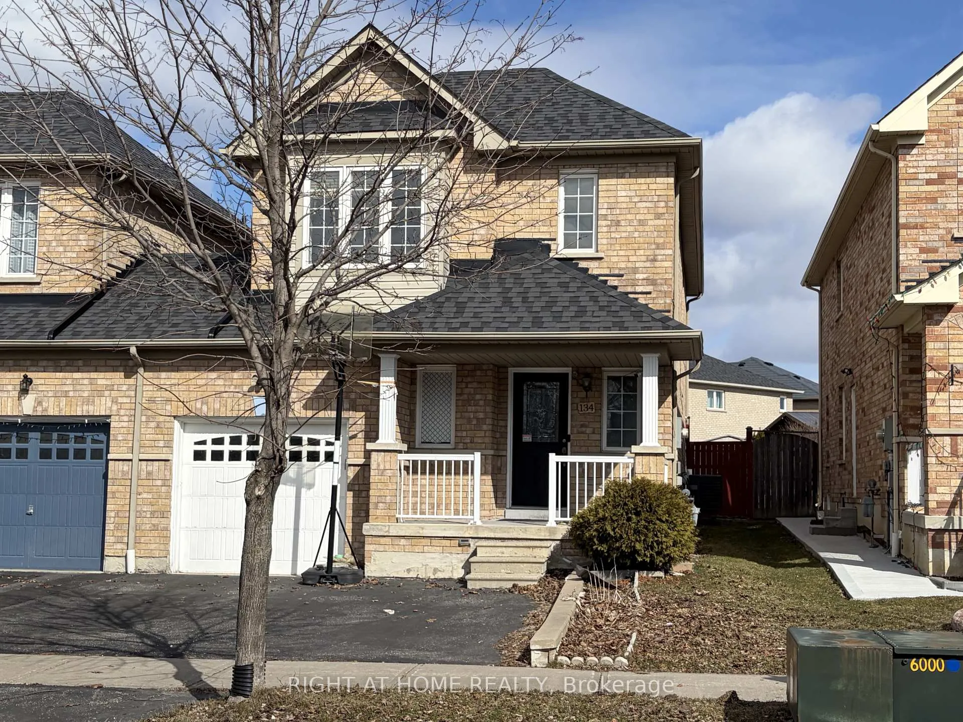 Front of 134 Fencerow Drive