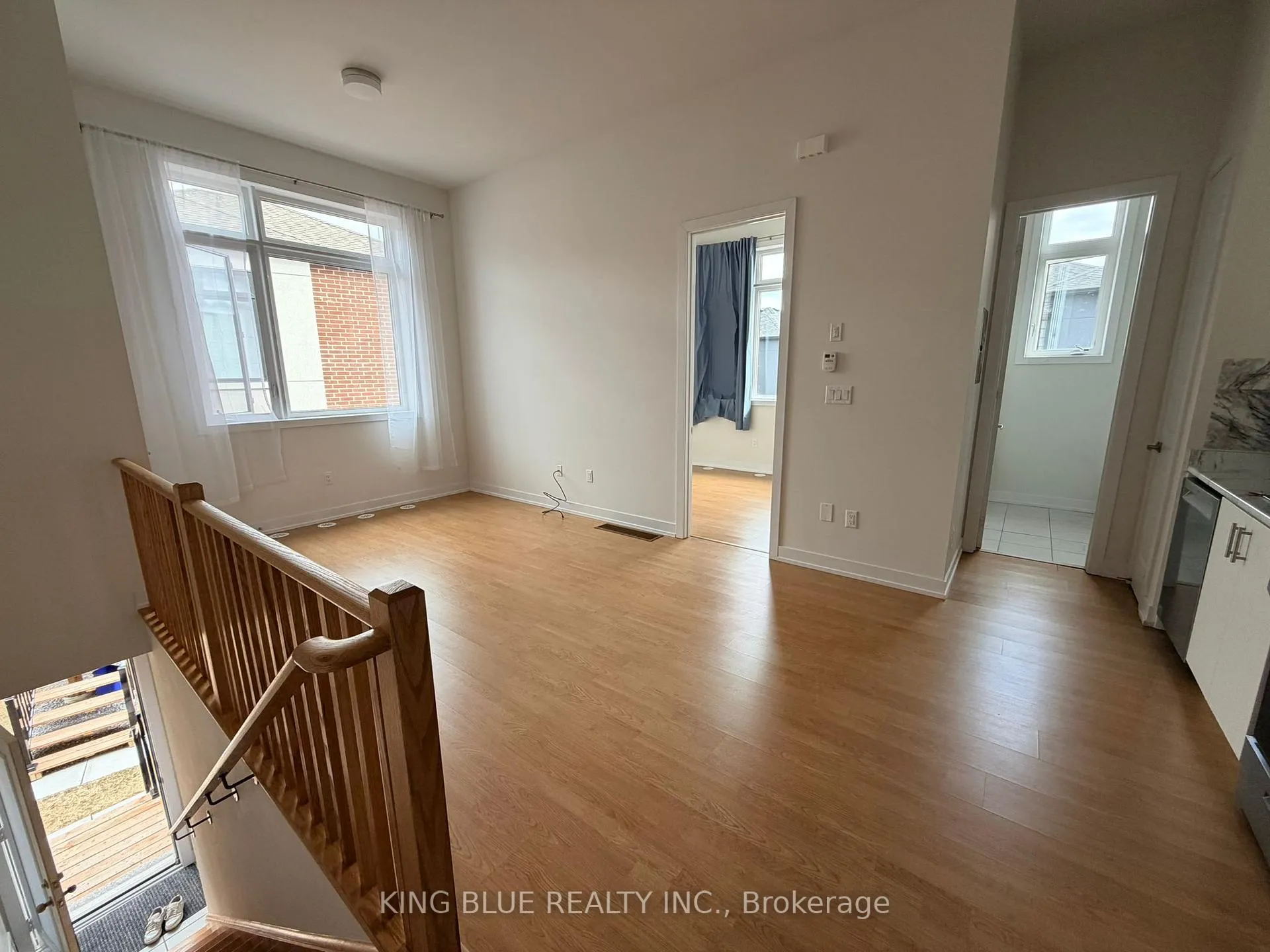Photo 4 of 595 Riverlands Avenue, Markham, Cornell — HOMEH