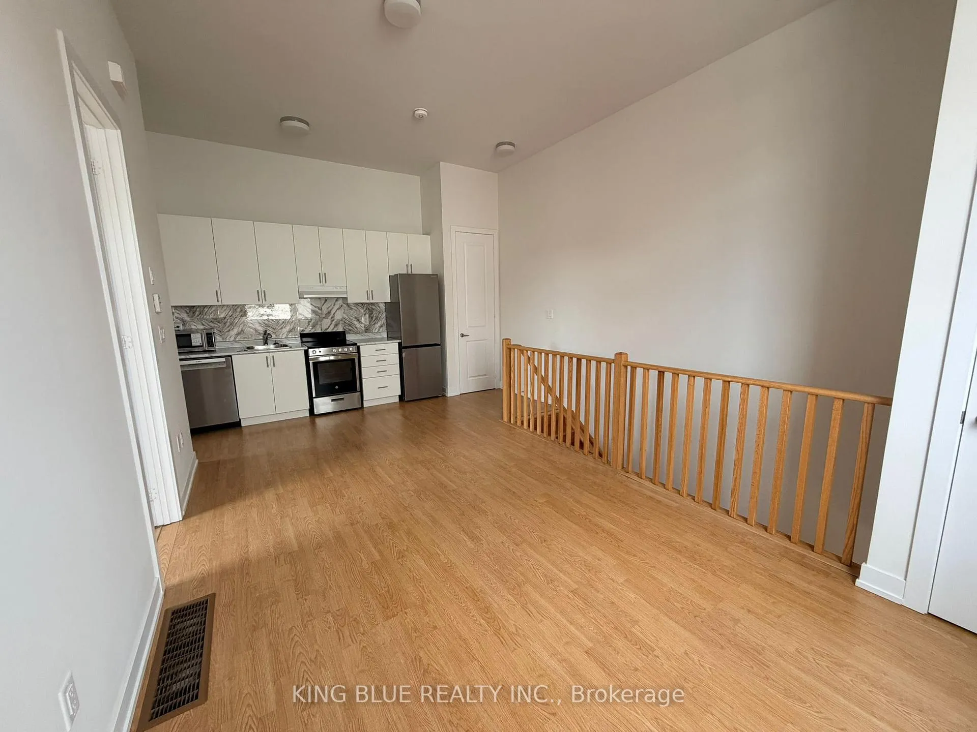 Photo 5 of 595 Riverlands Avenue, Markham, Cornell — HOMEH