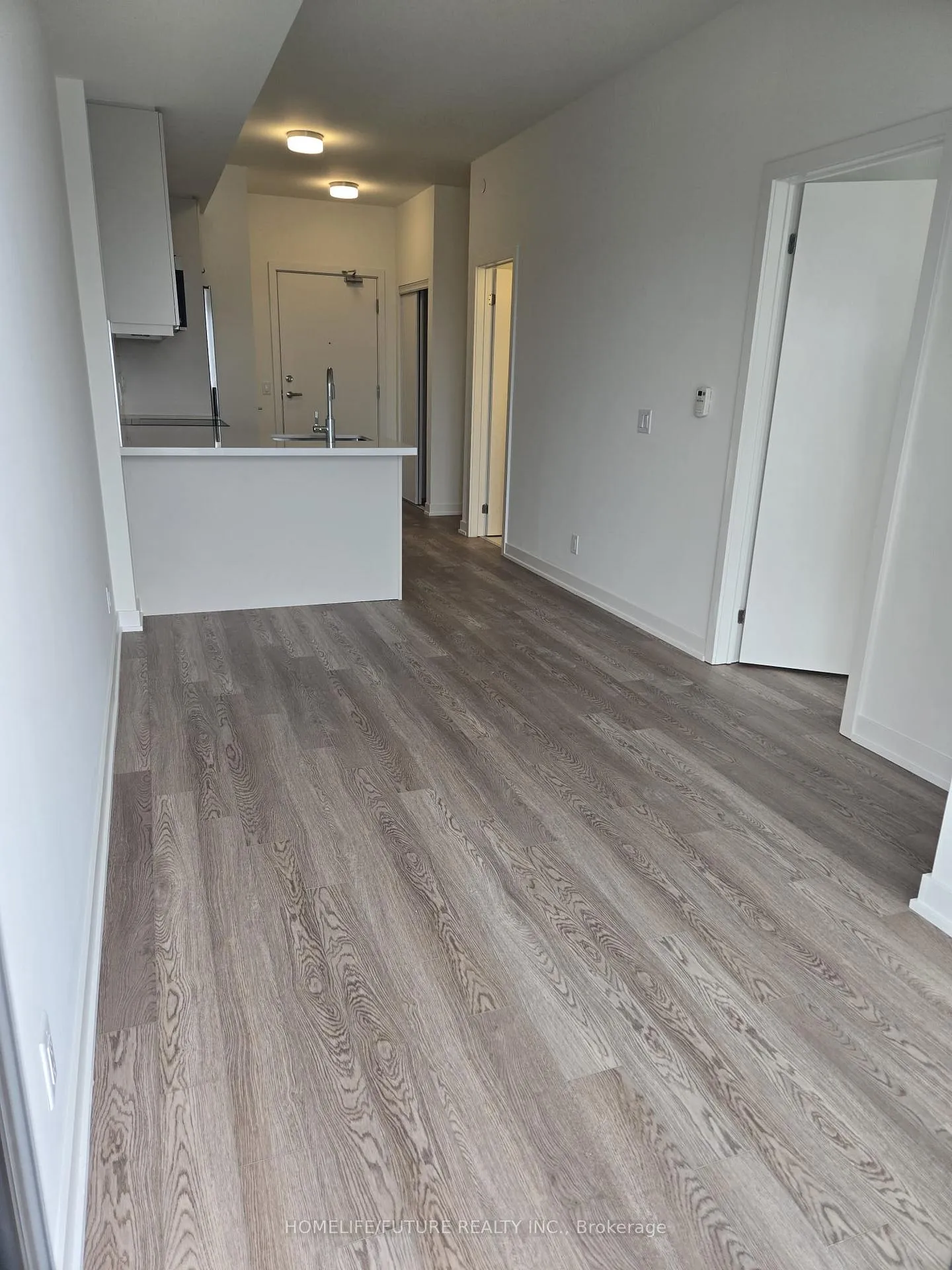Photo 10 of Unit 720, 51 Clarington Boulevard, Clarington, Bowmanville — HOMEH