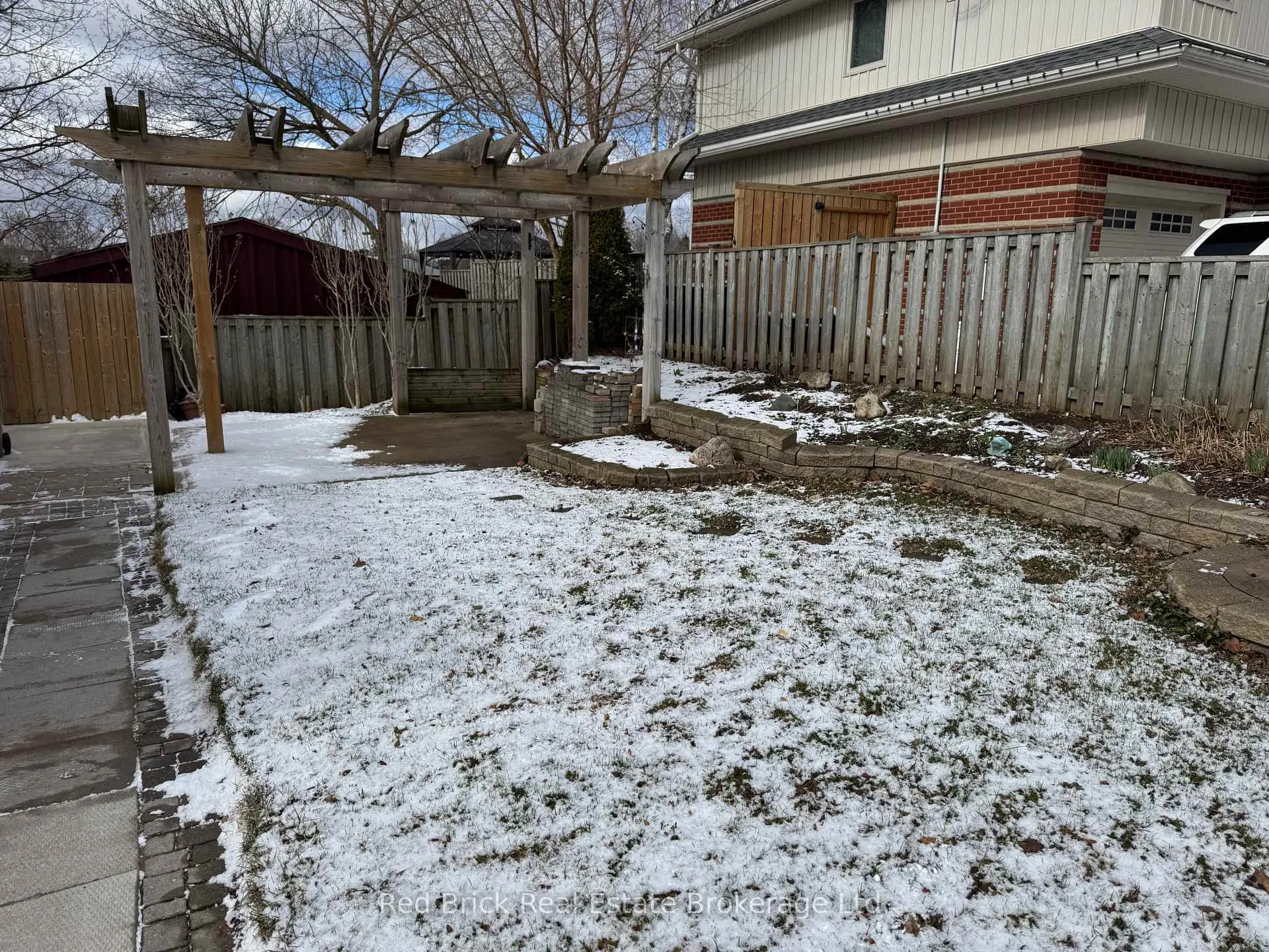 Photo 15 of Unit Basement Unit, 2 Callander Drive, Guelph, St. George's — HOMEH