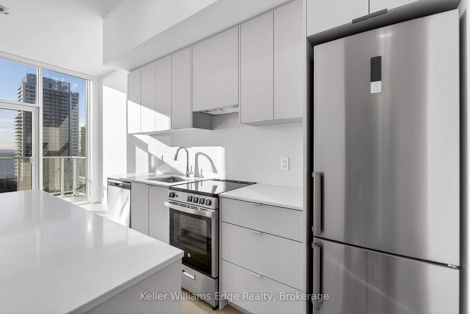Photo 13 of Unit 1307, 2088 James Street, Burlington, Brant — HOMEH