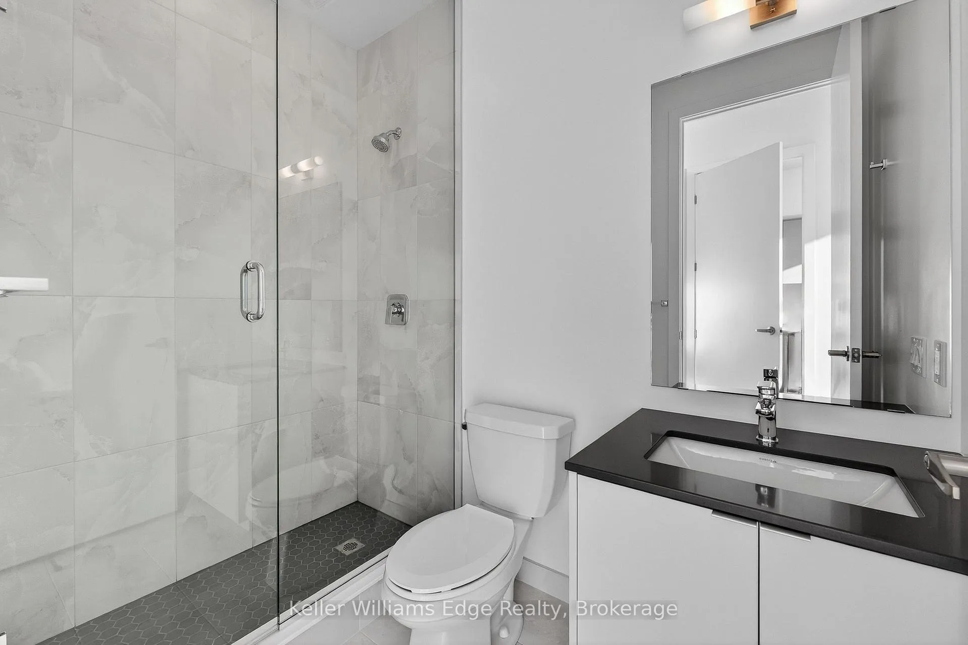 Photo 29 of Unit 1307, 2088 James Street, Burlington, Brant — HOMEH