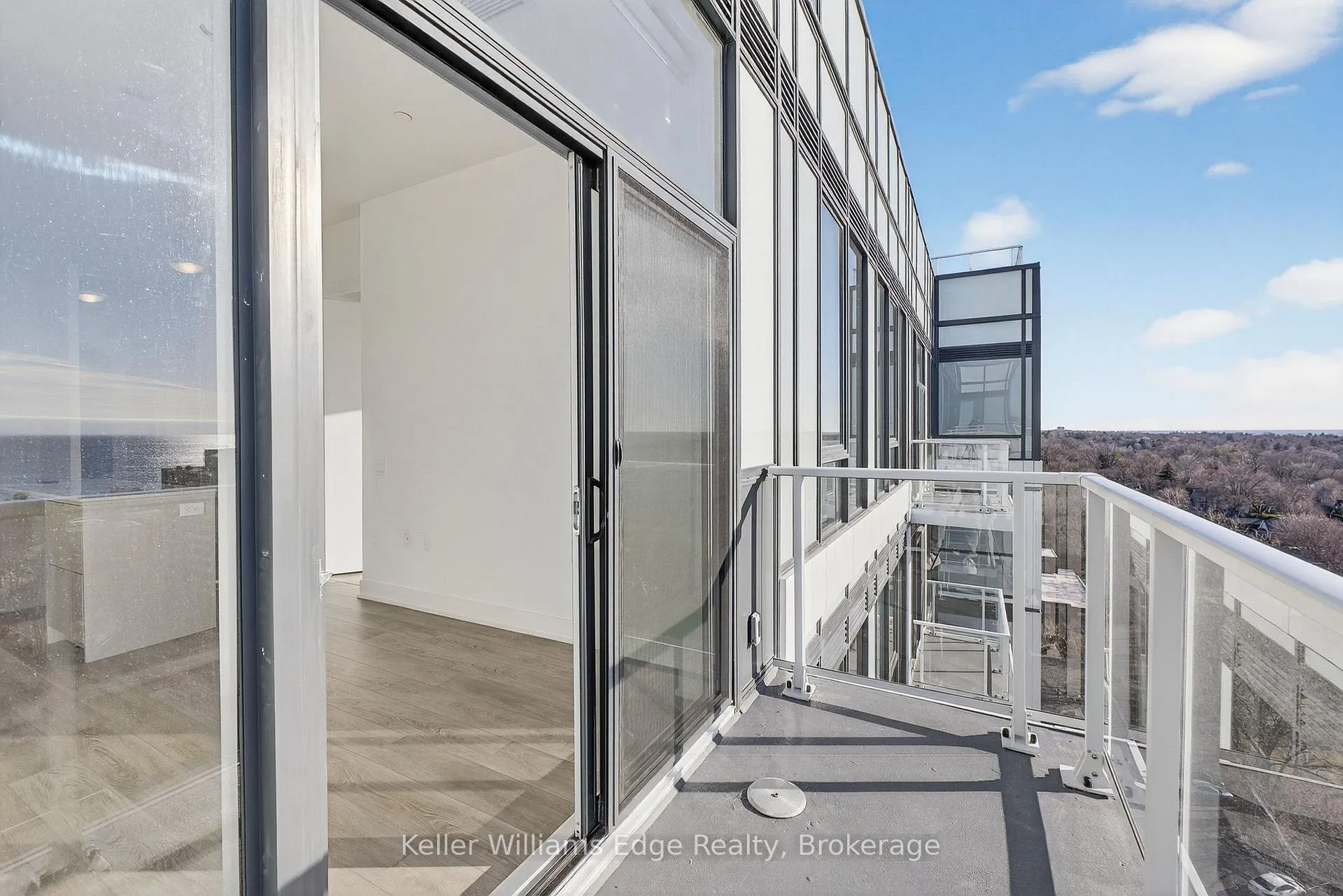 Photo 32 of Unit 1307, 2088 James Street, Burlington, Brant — HOMEH