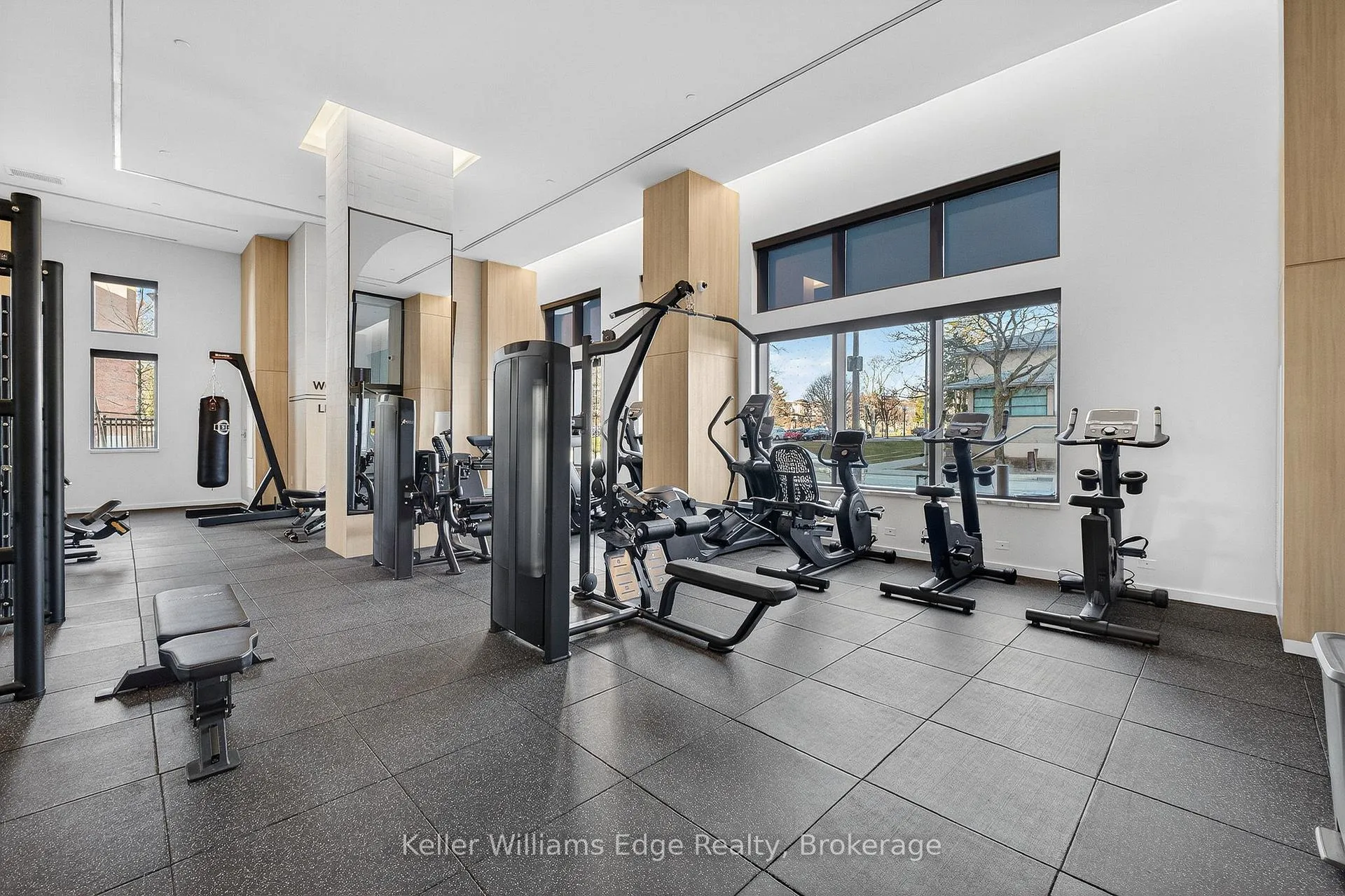 Photo 39 of Unit 1307, 2088 James Street, Burlington, Brant — HOMEH