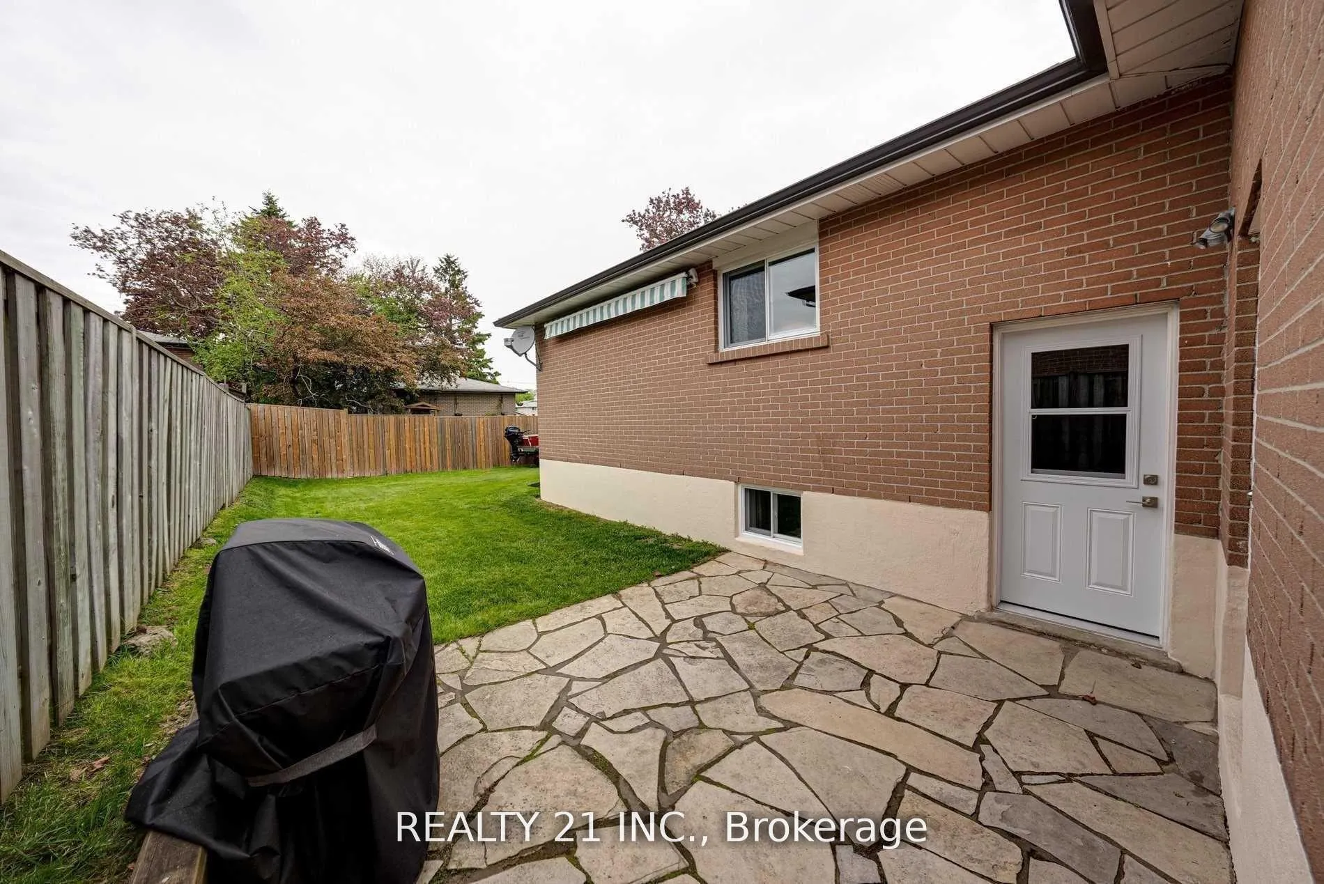 Photo 1 of Unit Basement, 812 Sanok Drive, Pickering, West Shore — HOMEH
