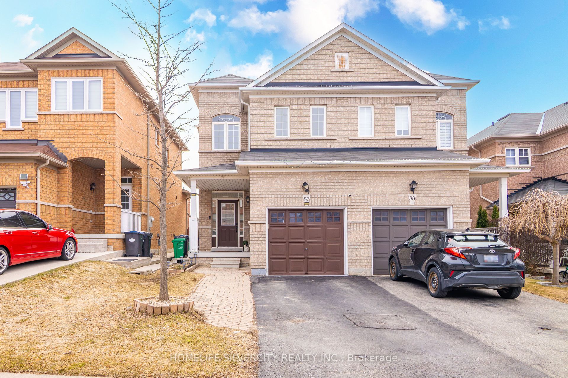 Front of 86 Silent Pond Crescent
