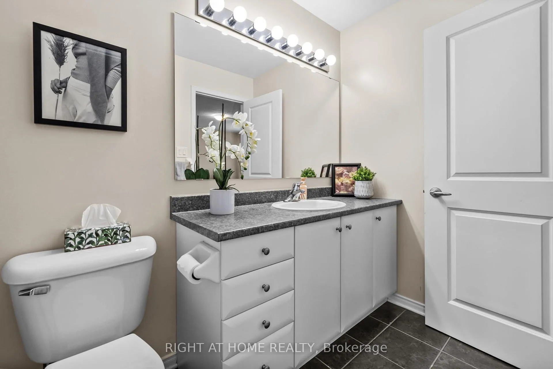 Photo 22 of 117 Urbancrest Private, Ottawa, Barrhaven - Stonebridge — HOMEH