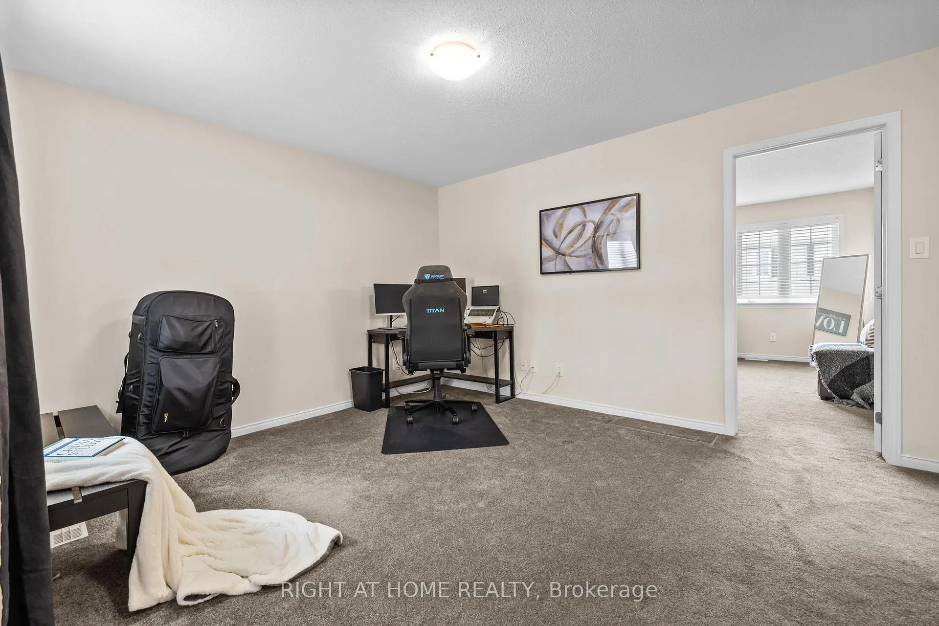 Photo 24 of 117 Urbancrest Private, Ottawa, Barrhaven - Stonebridge — HOMEH