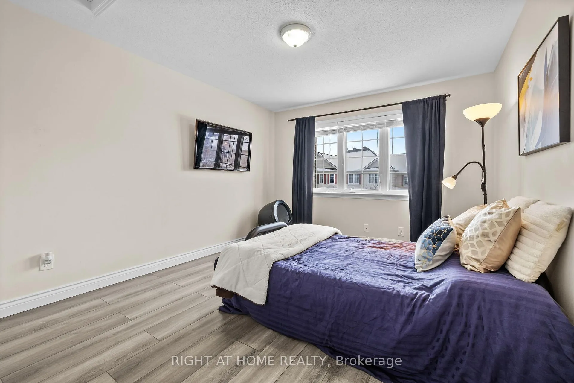 Photo 26 of 117 Urbancrest Private, Ottawa, Barrhaven - Stonebridge — HOMEH