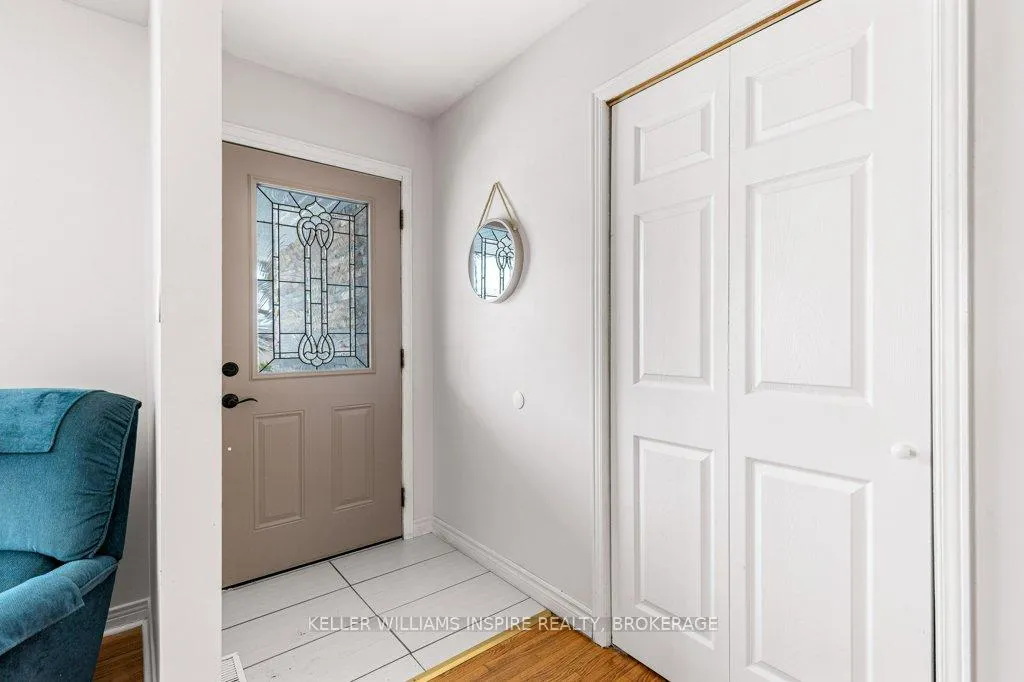 Photo 9 of 928 Mayfair Crescent, Kingston, South of Taylor-Kidd Blvd — HOMEH