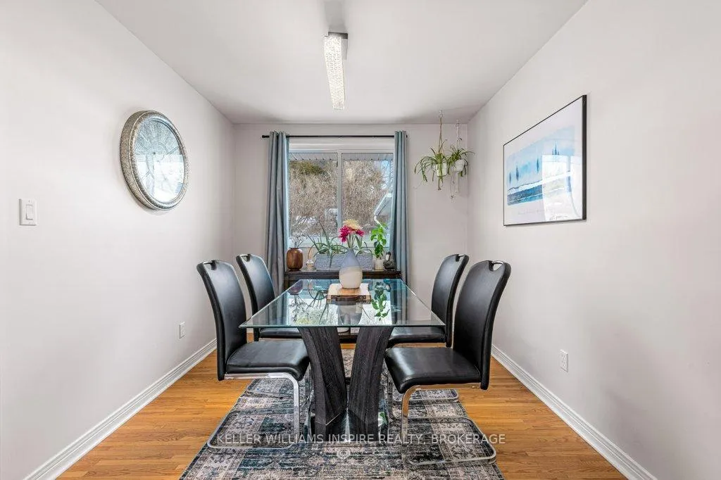 Photo 12 of 928 Mayfair Crescent, Kingston, South of Taylor-Kidd Blvd — HOMEH