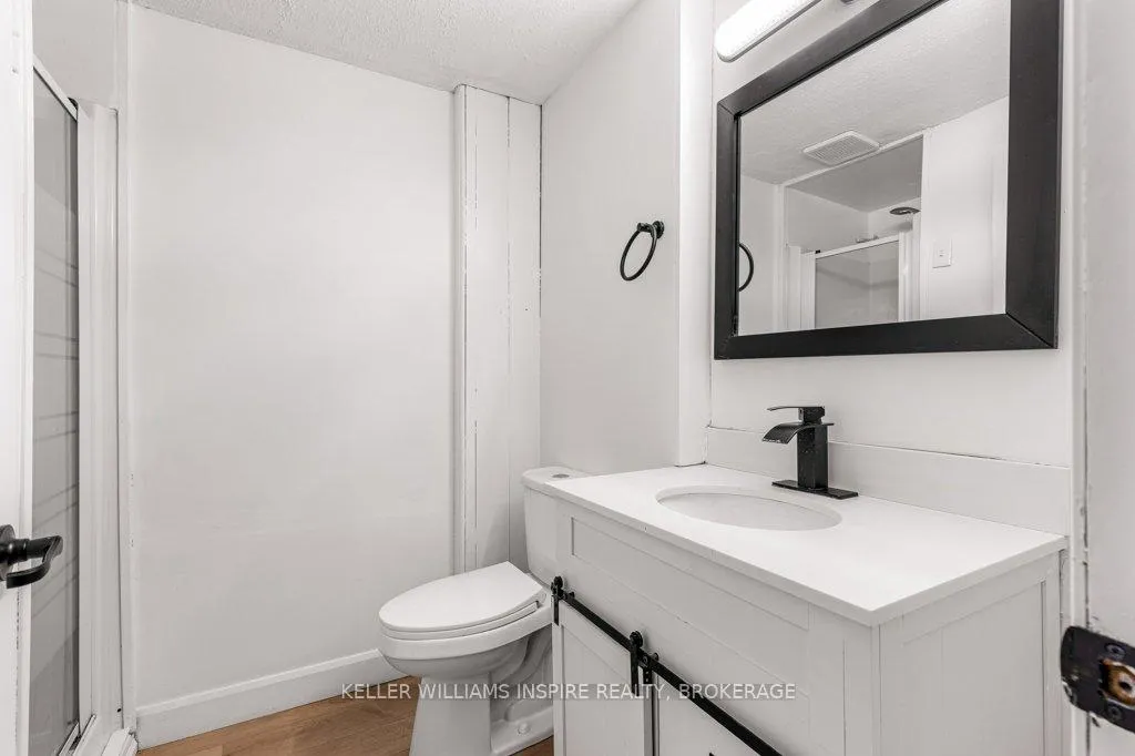 Photo 24 of 928 Mayfair Crescent, Kingston, South of Taylor-Kidd Blvd — HOMEH