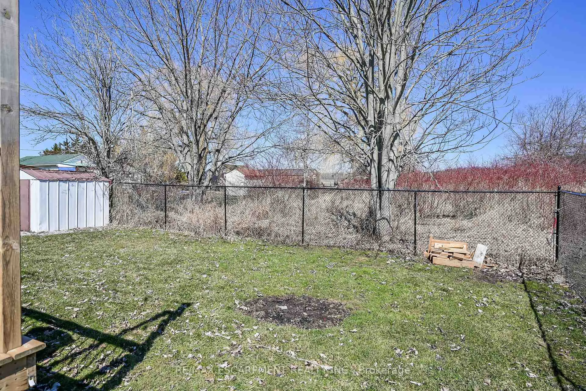 Photo 47 of 16 Swallow Lane, Haldimand — HOMEH