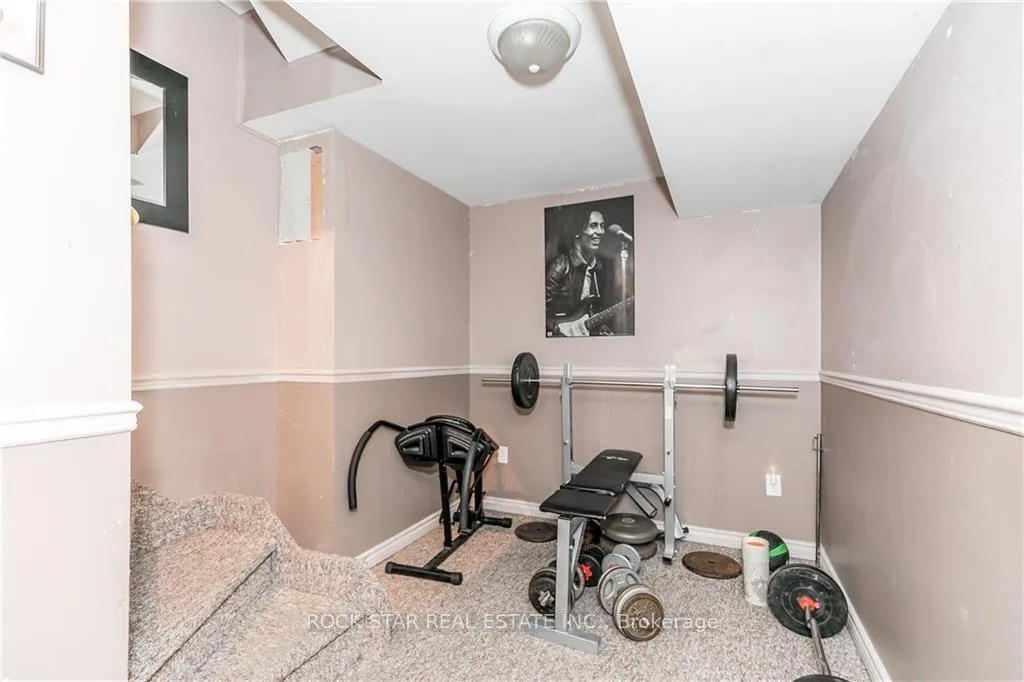 Photo 26 of 155 Nathan Crescent, Barrie, Painswick South — HOMEH