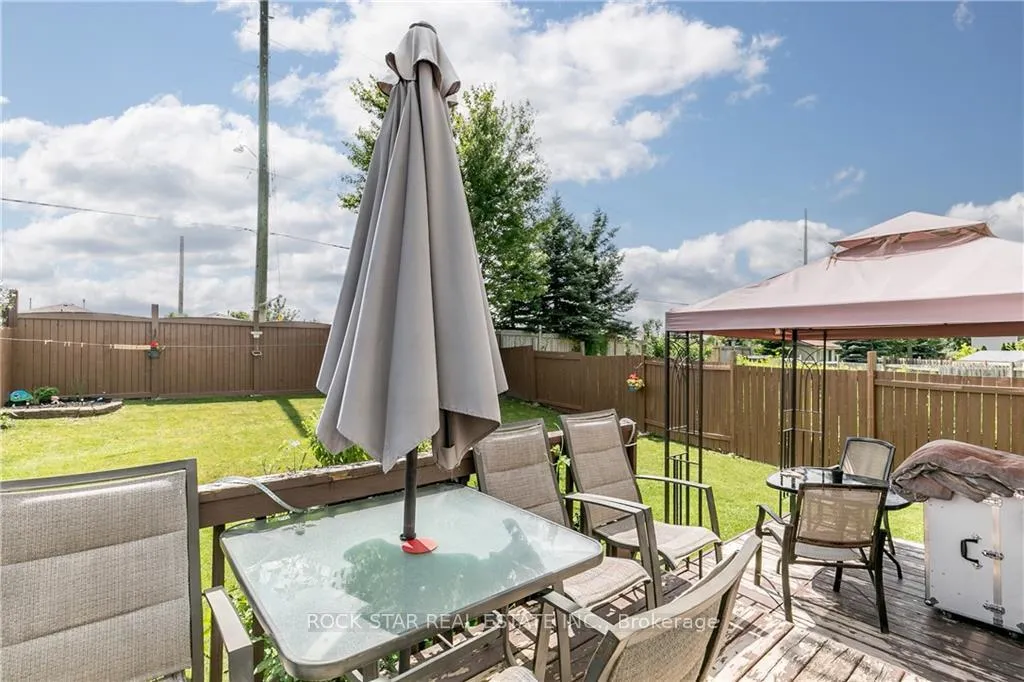 Photo 32 of 155 Nathan Crescent, Barrie, Painswick South — HOMEH