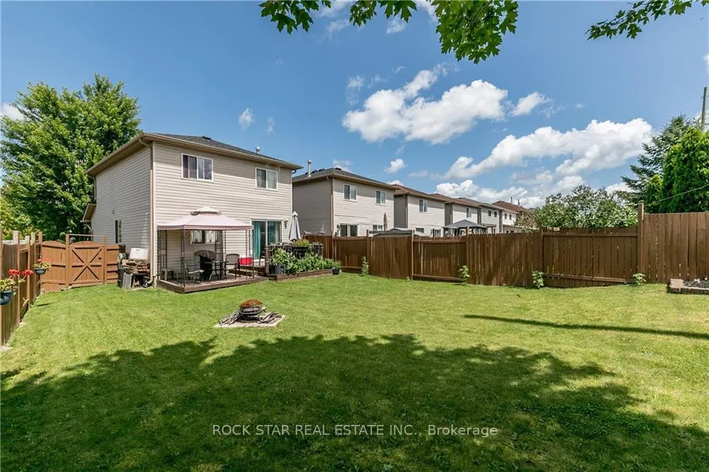 Photo 38 of 155 Nathan Crescent, Barrie, Painswick South — HOMEH