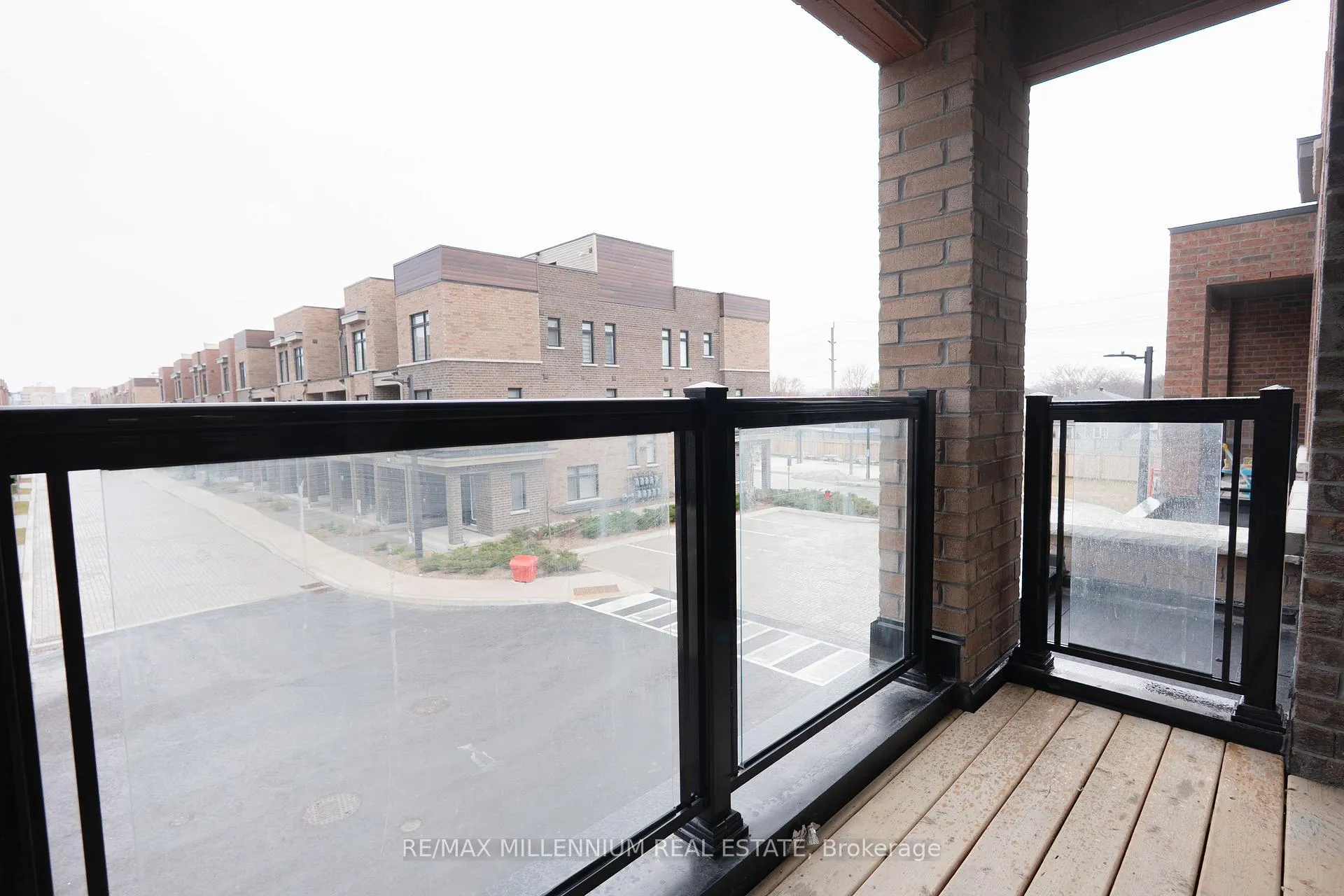 Photo 16 of Unit 401, 1865 Pickering Parkway, Pickering, Village East — HOMEH