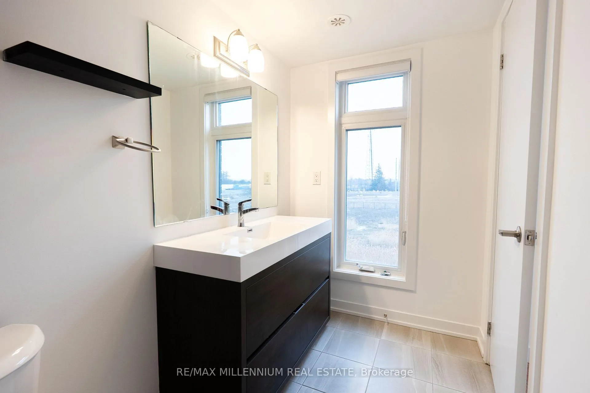 Photo 22 of Unit 401, 1865 Pickering Parkway, Pickering, Village East — HOMEH