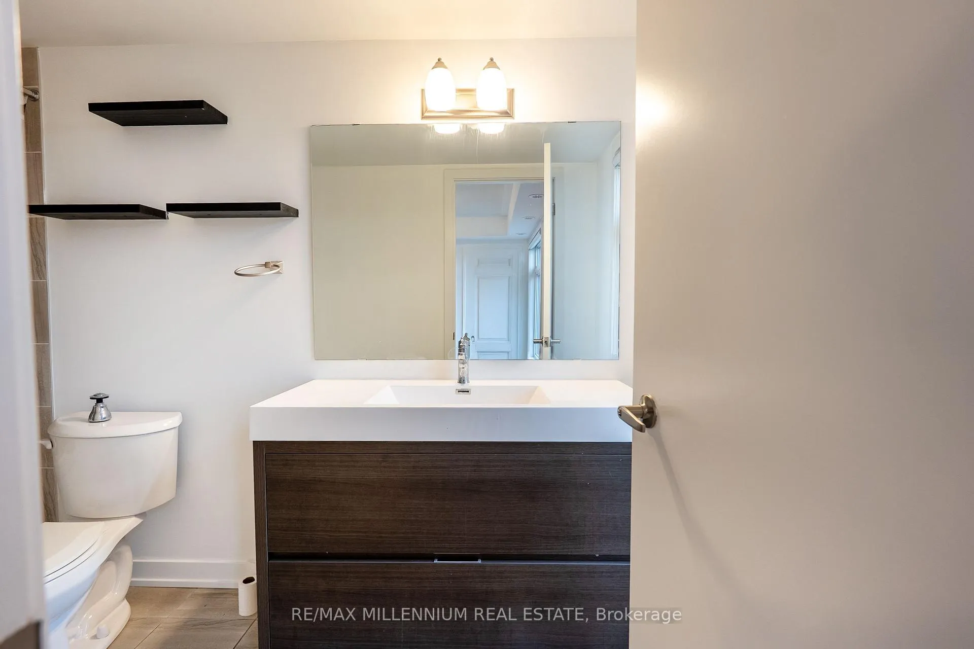 Photo 31 of Unit 401, 1865 Pickering Parkway, Pickering, Village East — HOMEH