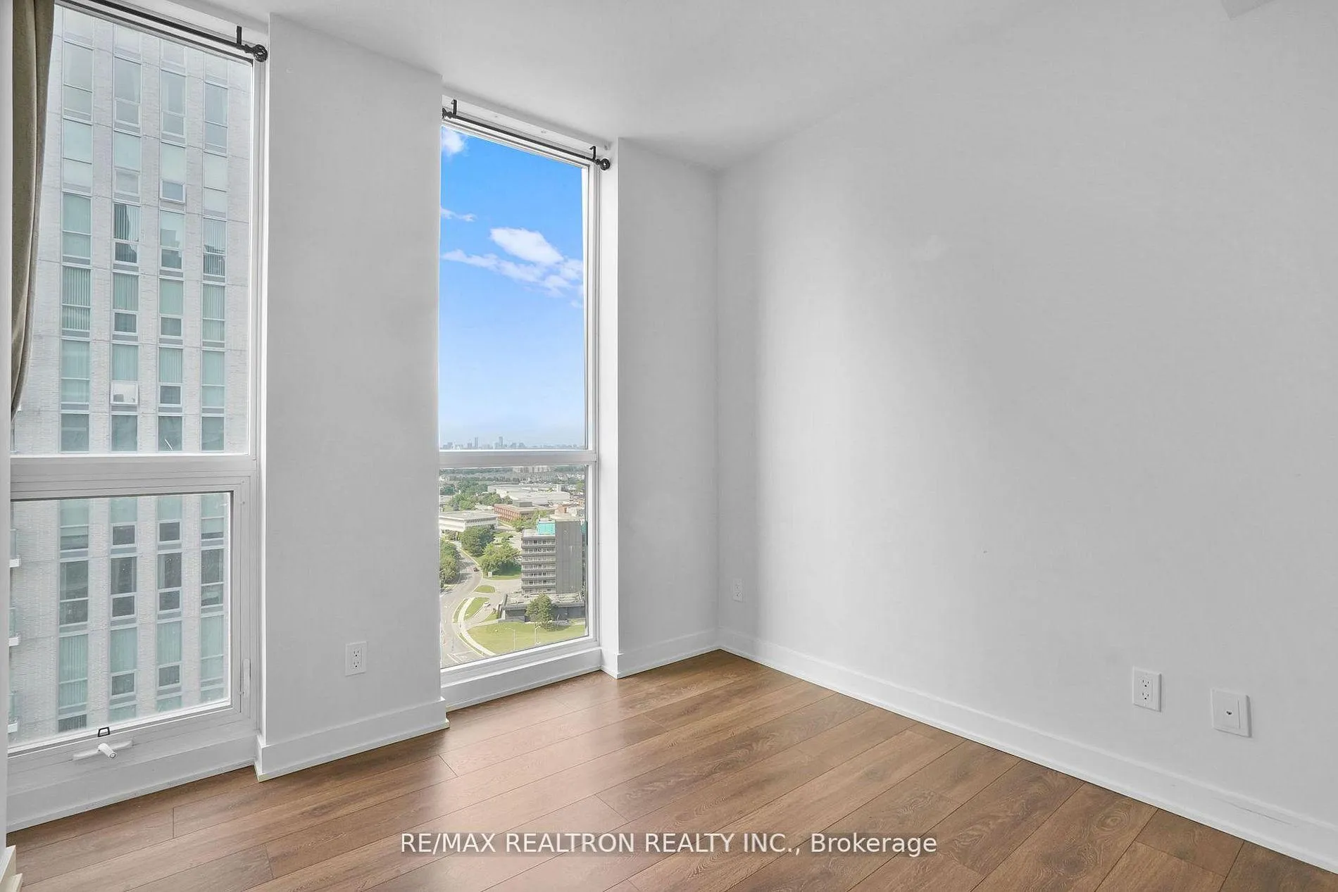 Photo 15 of Unit 2505, 2 Sonic Way, Toronto, Flemingdon Park — HOMEH