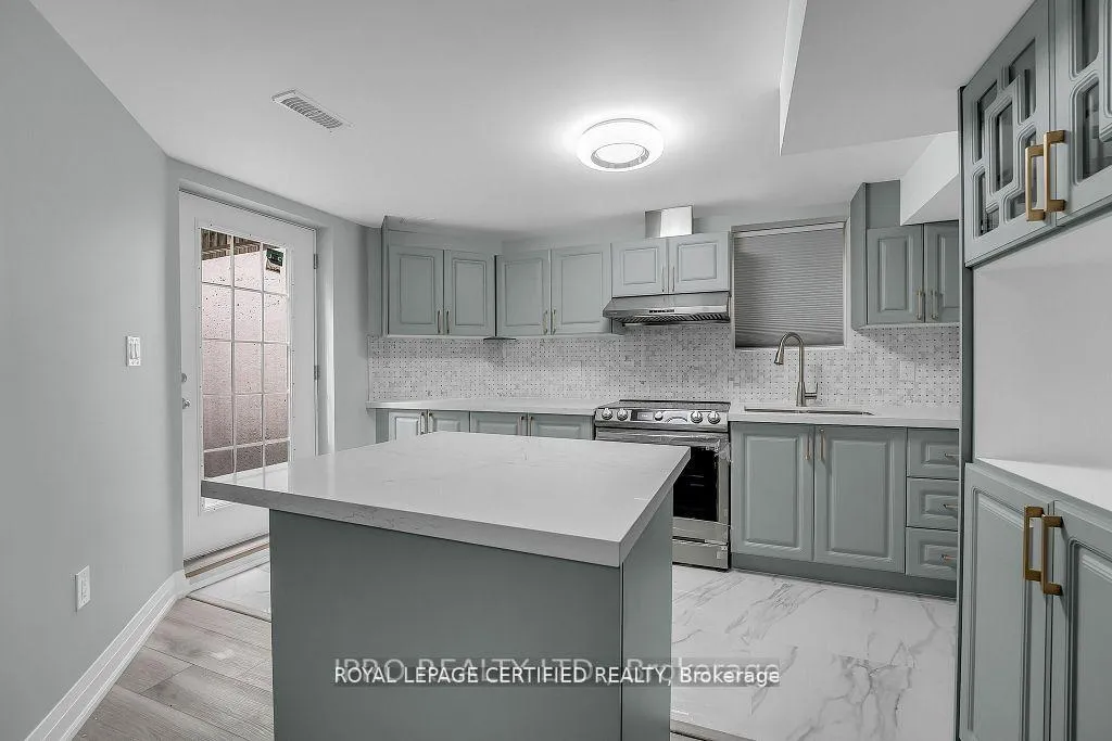 Photo 9 of 1688 Norris Circle, Milton, Beaty — HOMEH