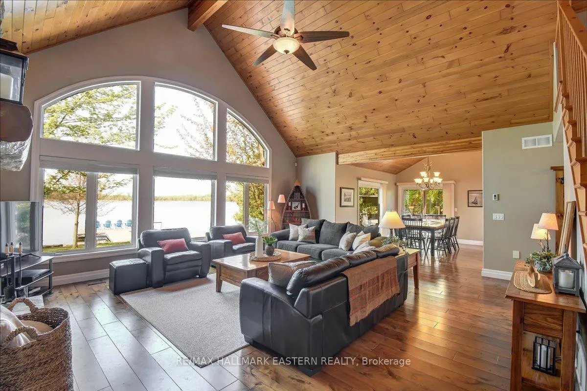 Photo 10 of 43 Lakeshore Boulevard, Selwyn — HOMEH