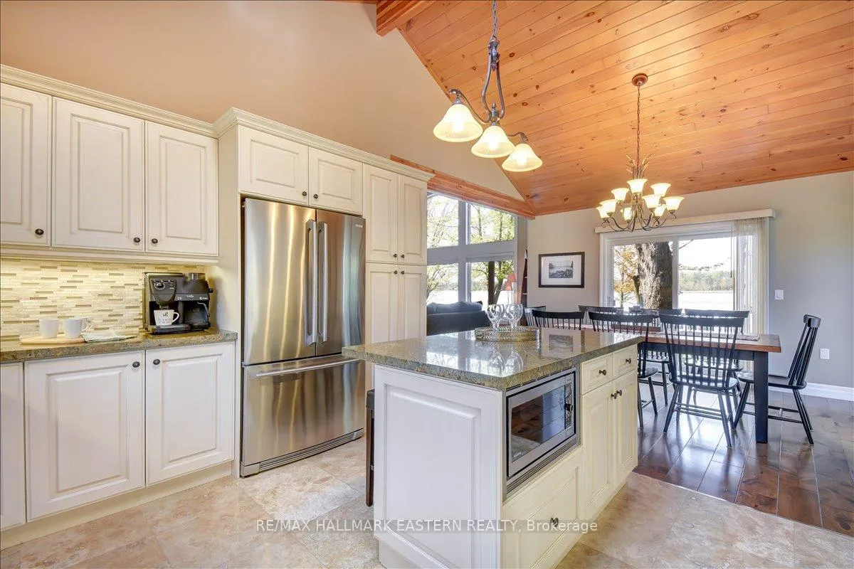 Photo 19 of 43 Lakeshore Boulevard, Selwyn — HOMEH